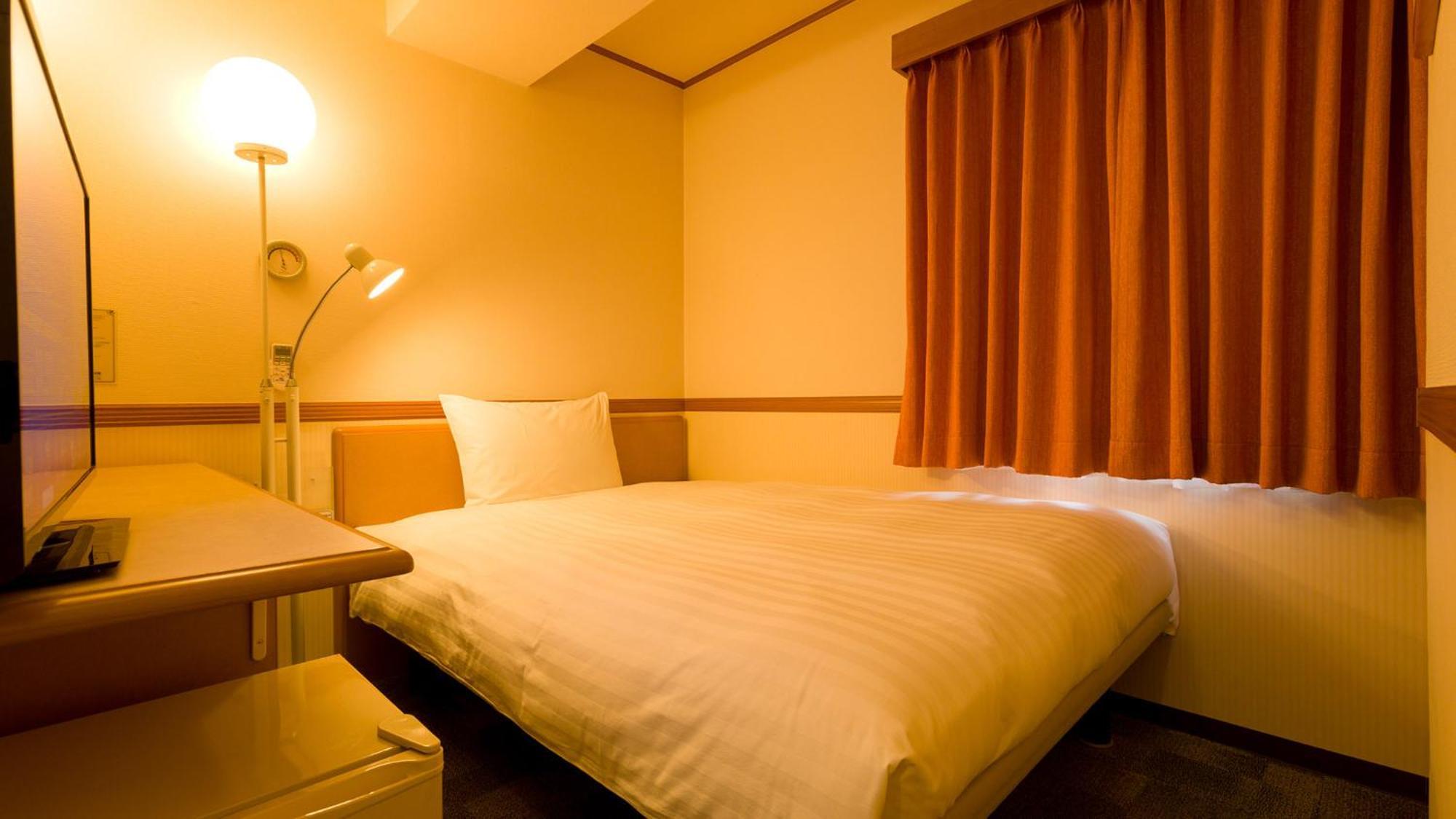Toyoko Inn Shin-Yokohama Ekimae Shinkan Zimmer foto