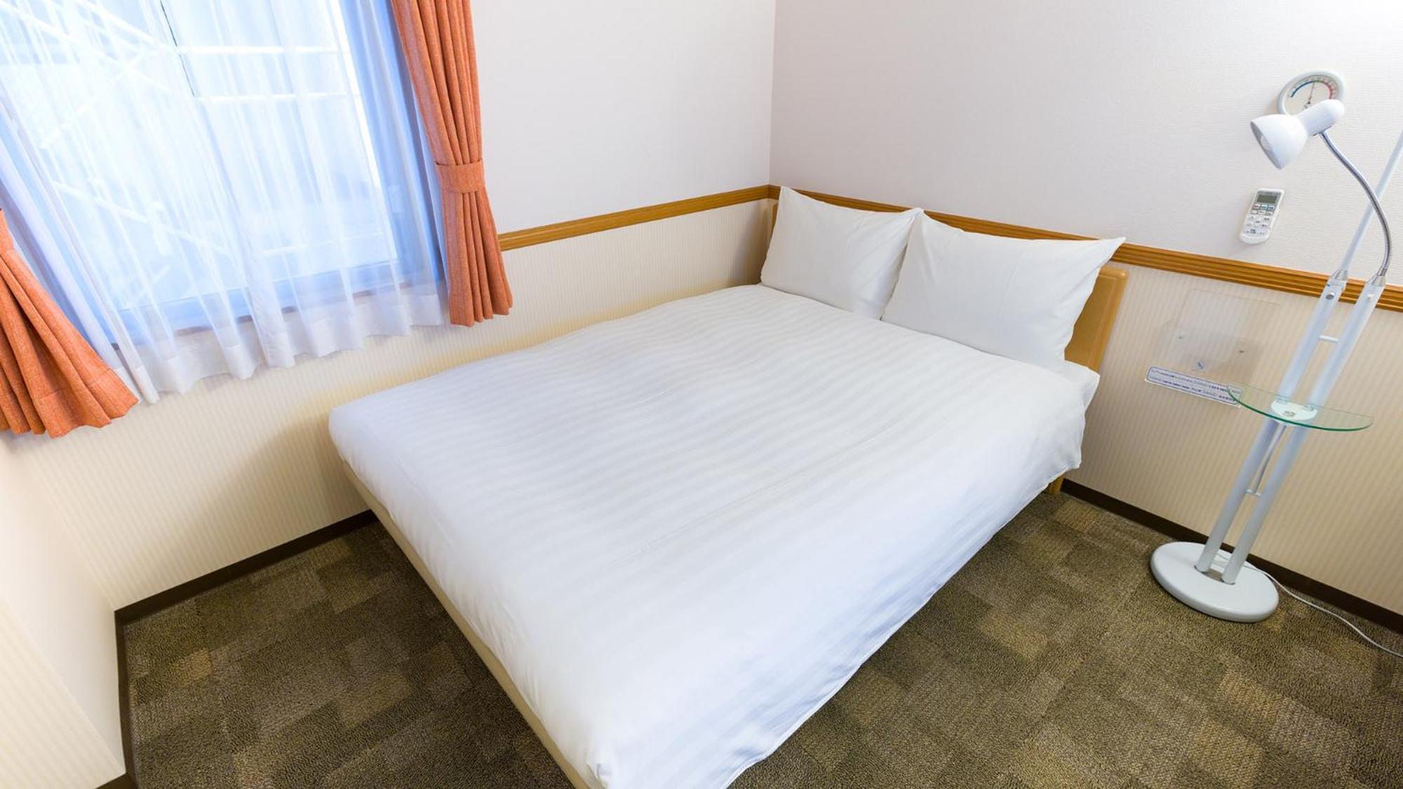 Toyoko Inn Shin-Yokohama Ekimae Shinkan Zimmer foto