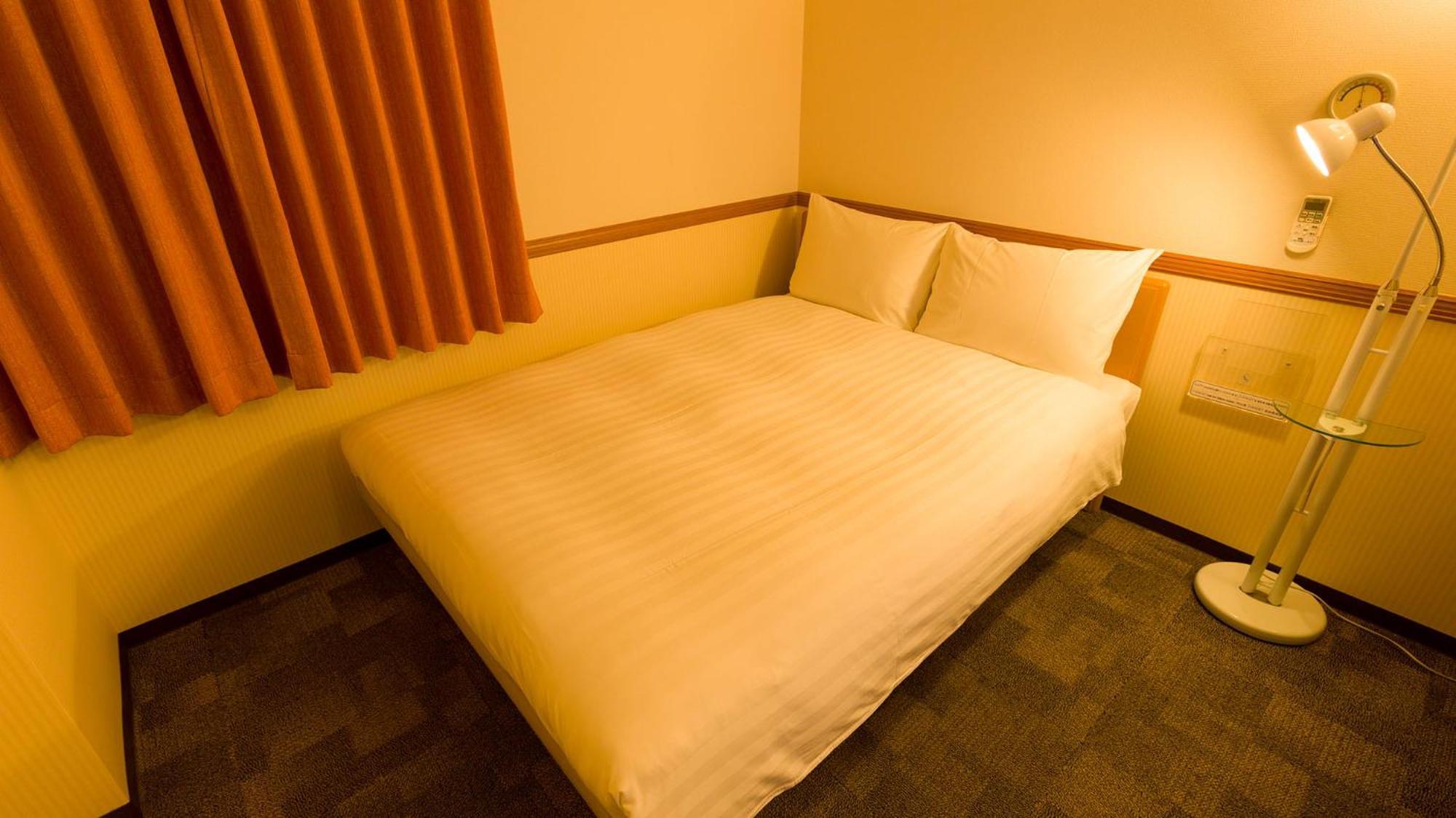 Toyoko Inn Shin-Yokohama Ekimae Shinkan Zimmer foto