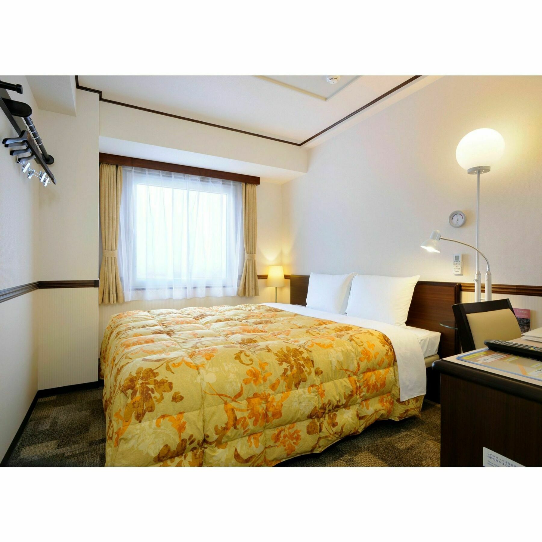 Toyoko Inn Shin-Yokohama Ekimae Shinkan Exterior foto